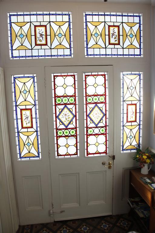 Weston House Bed & Breakfast Bampton  ภายนอก รูปภาพ